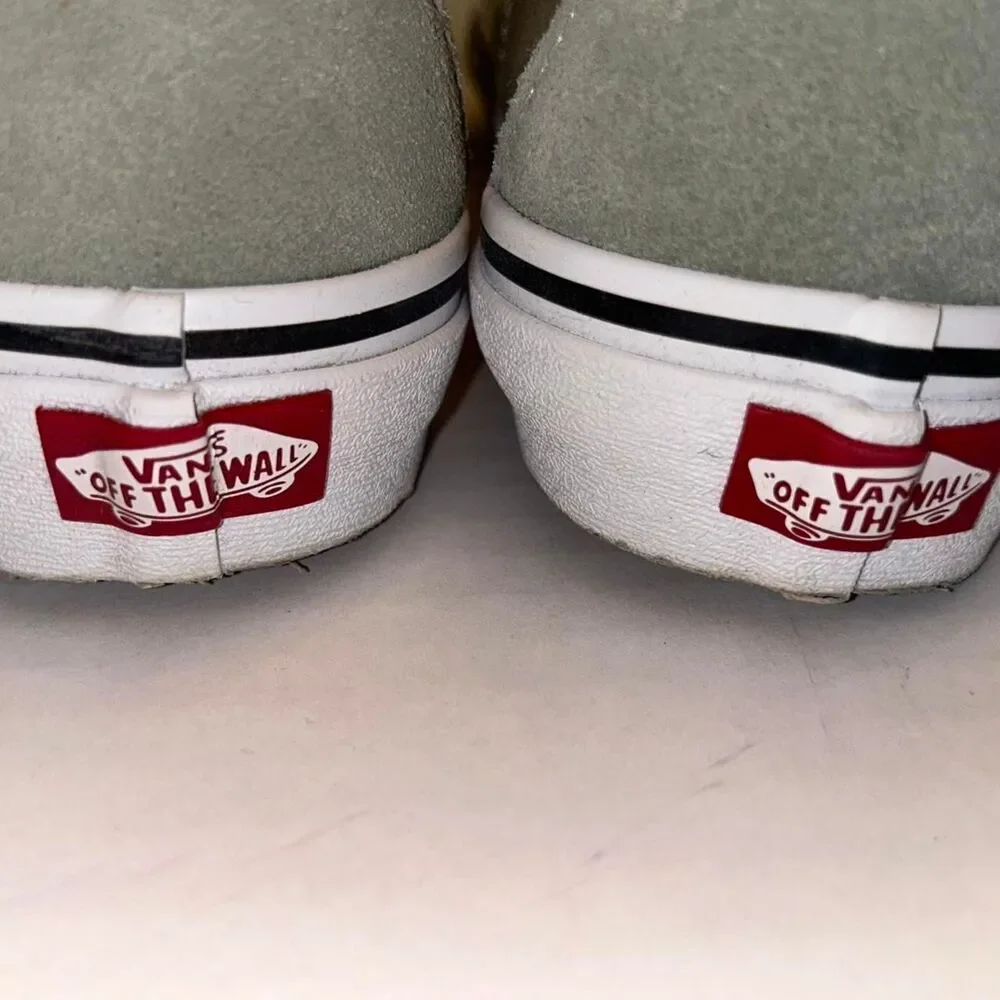 Vans Sk8-Hi Green Embroidered Canvas High Top Shoes Size Mens 8.5 Womens 10